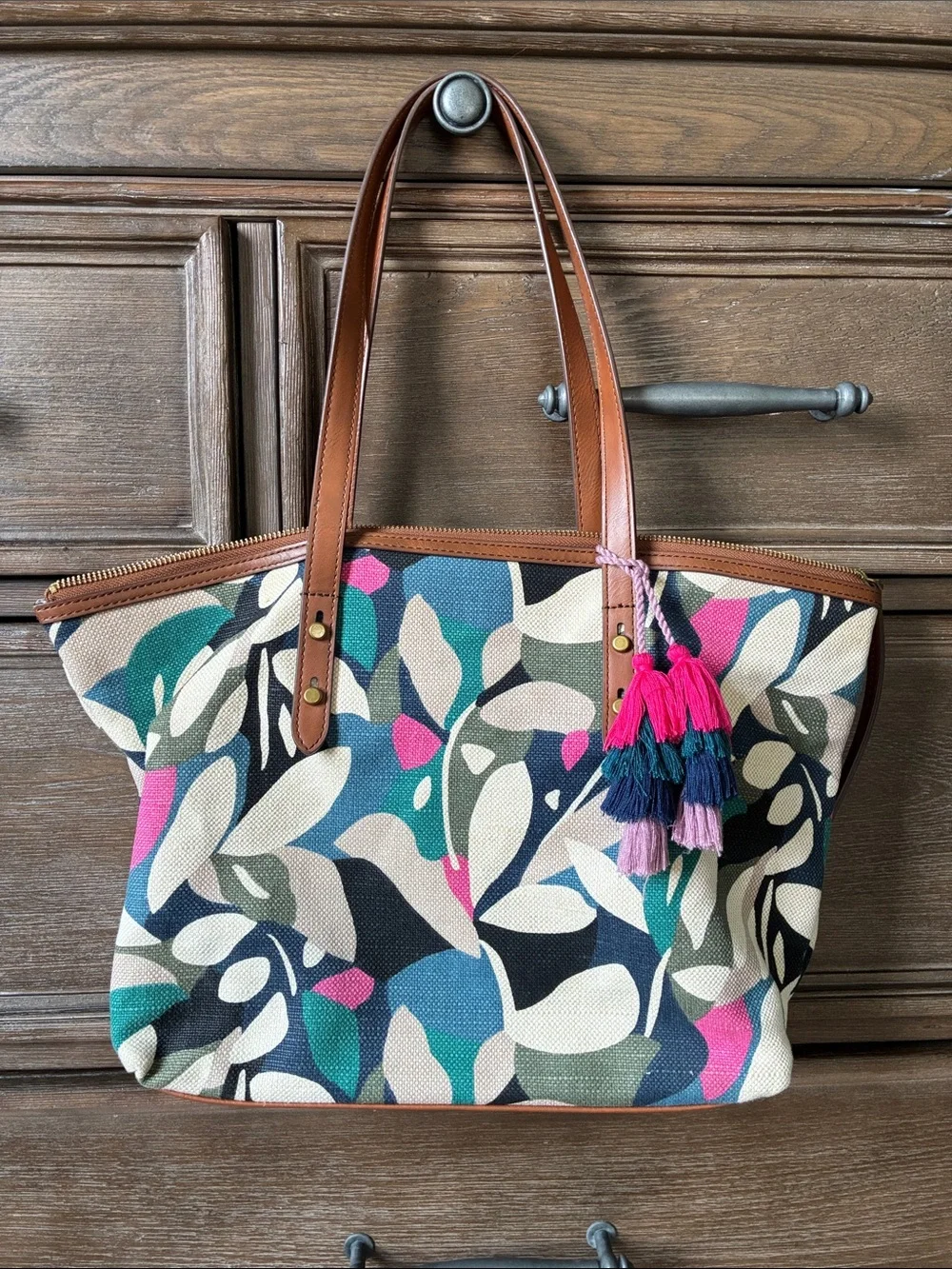 Fossil Canvas Tote in Multicolor Leaf Print with Tan Leather Handles